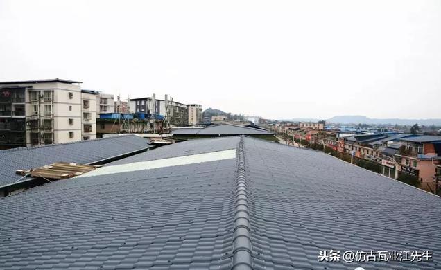 鐵瓦換成了樹脂瓦，龍泉驛區(qū)這些屋面有了大變樣！龍泉人的大機(jī)遇