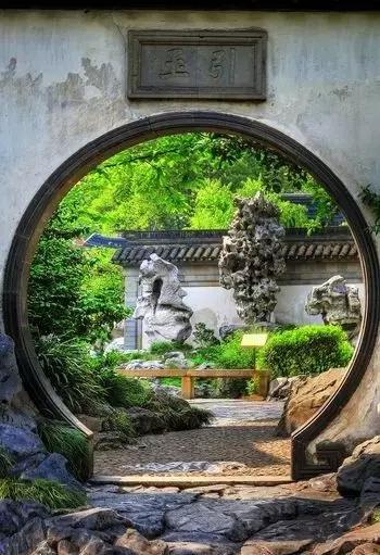 這樣的院子，只有中國(guó)人駕馭得了它！