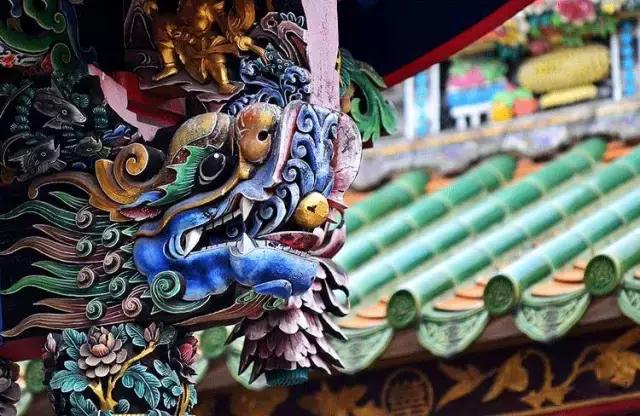 潮州嵌瓷，屋頂生花