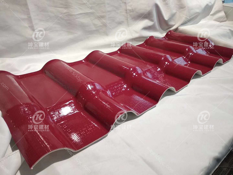 灰底樹脂瓦和白底樹脂瓦的區(qū)別有什么？價格差異為什么那么大？