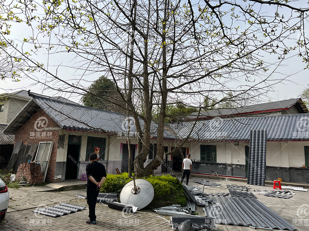 100-200平方房子鋪多少合成樹脂瓦？總費用多少錢？
